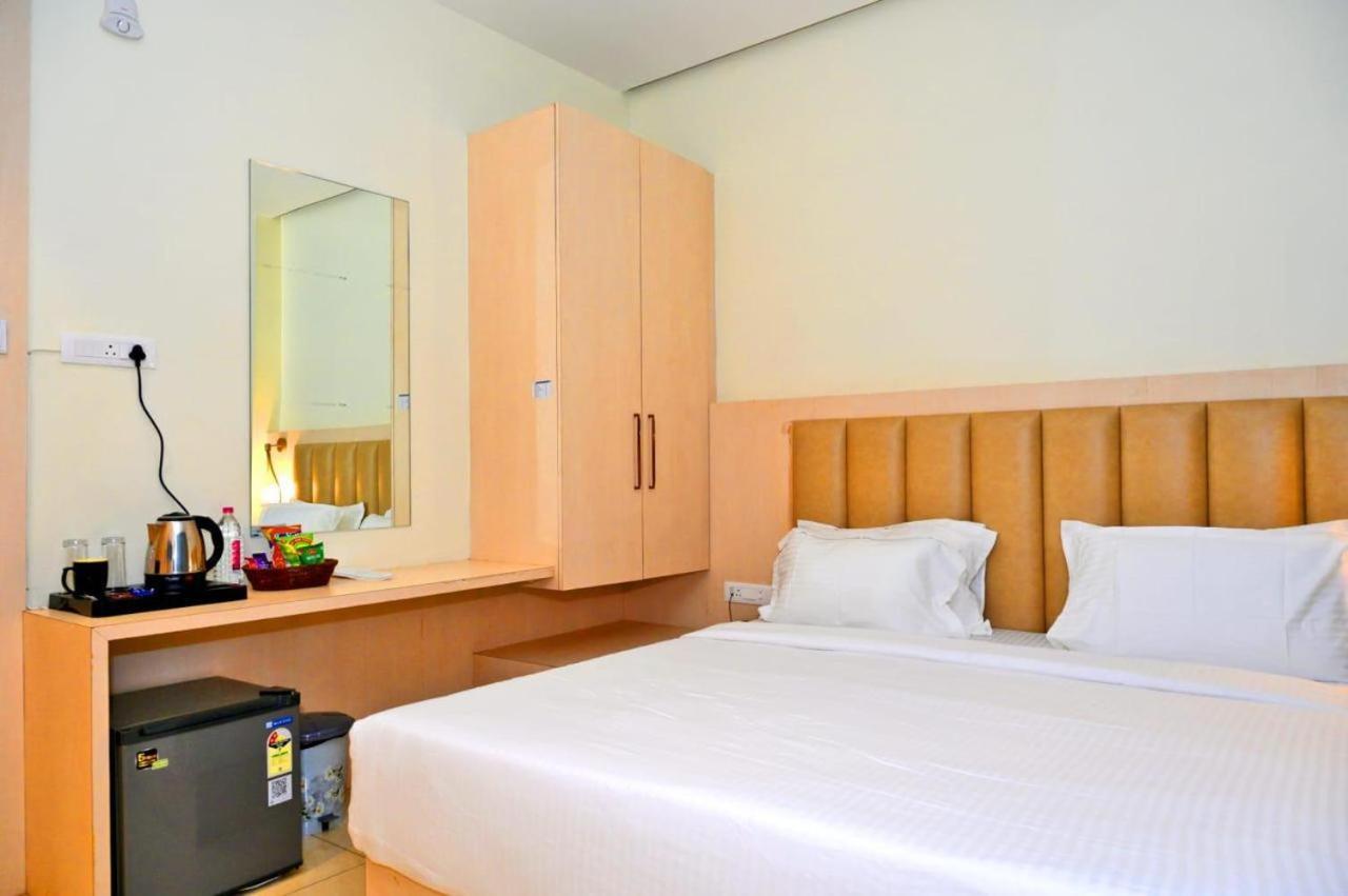 Hotel Shree Ji Inn Rāipur Eksteriør billede